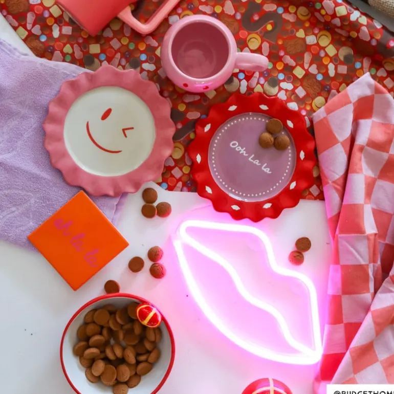 Neon LED lamp lippen - roze - 15x28x2 cm